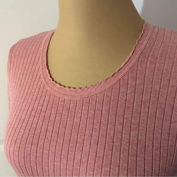 Liz Claiborne Sport Pink Long Sleeve Top - Picture 3 of 6